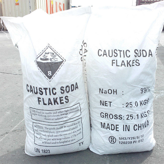 GB209-2018 NaOH Caustic Soda نقطه جوش 1390C محلول در آب برای کاغذ سازی