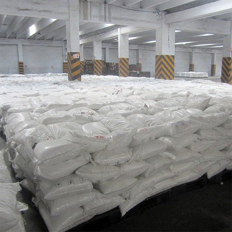 GB209-2018 NaOH Caustic Soda نقطه جوش 1390C محلول در آب برای کاغذ سازی